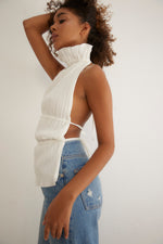 Carregar imagem no visualizador da galeria, REGENT&#39;S ST. BACKLESS TOP
