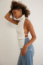 Carregar imagem no visualizador da galeria, REGENT&#39;S ST. BACKLESS TOP
